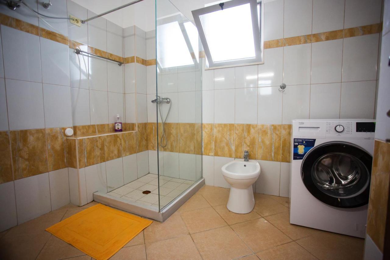 Apartment Blueriver Sarandë